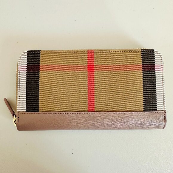 BURBERRY GREY MINK LEATHER NOVA CHECK CANVAS ZIP-AROUND CONTINENTAL WALLET - Picture 2 of 10